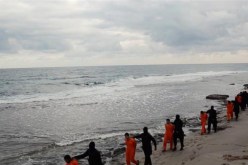 الجزائر تدين المجزرة الشنيعة لتنظيم داعش في حق رعايا مصريين بليبيا