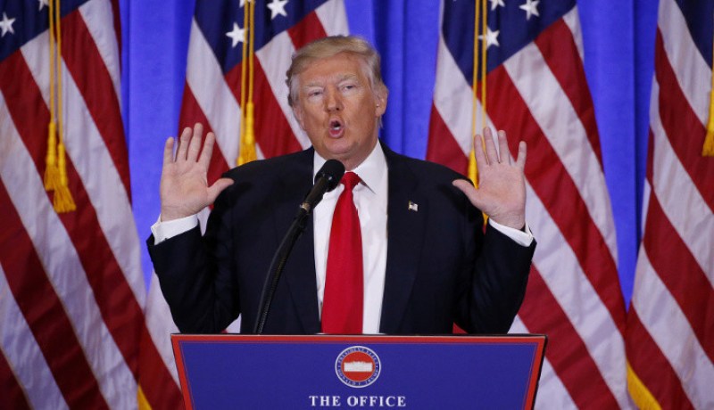 أمريكية ترفع دعوى قضائية ضد دونالد ترامب