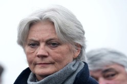 زوجة رئيس الوزراء الفرنسي السابق متهمة بالفساد