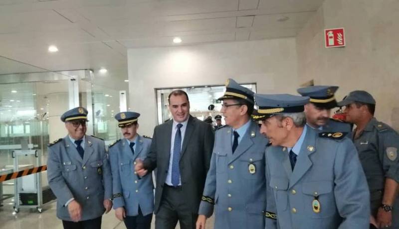 بالصور .. المدير العام للجمارك في زيارة إلى المطار الدولي الجديد
