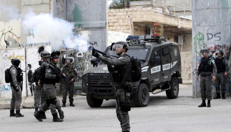 الجيش الإسرائيلي يقتل فلسطينيا ويجرح 3 قرب رام الله