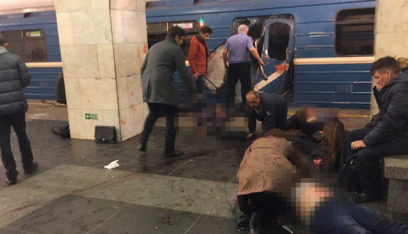 بالفيديو والصور.. مقتل 10 أشخاص في إنفجار بمحطة مترو سان بطرسبورغ الروسية