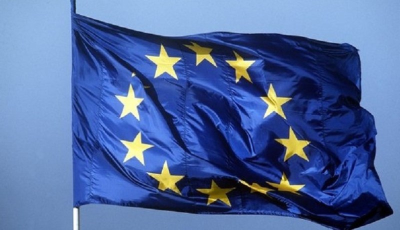 الاتحاد الأوروبي يدعو لعدم استخدام العنف ضد متظاهري السودان