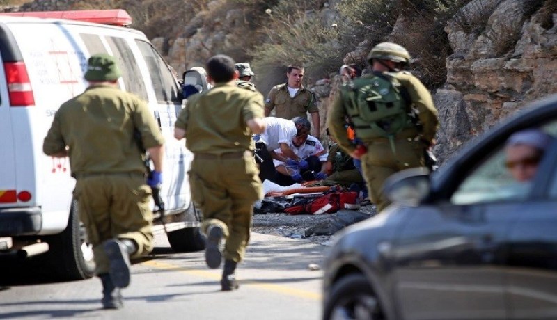 فلسطينية تنفذ عملية طعن ضد جندية صهيونية بالضفة الغربية