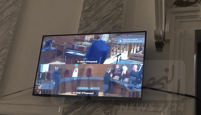 شاشات عملاقة داخل محكمة سيدي امحمد لمتابعة مجريات محاكمة رؤوس الفساد