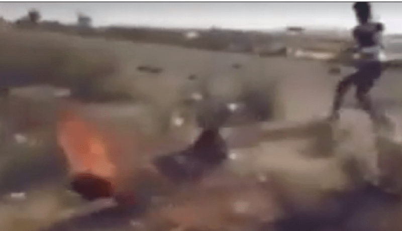 قبيلة مصرية تعدم قياديا في داعش حرقا وتبث لقطات مصورة للانتقام