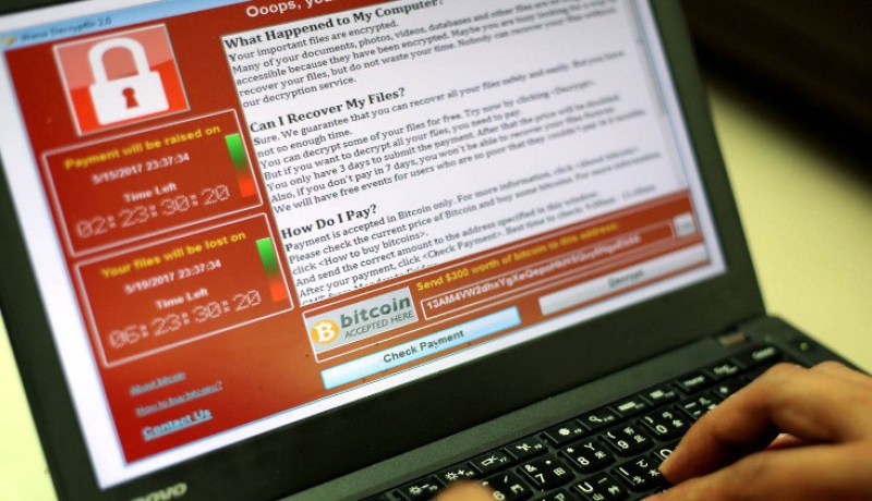 بوتين يتهم الاستخبارات الأمريكية بالوقوف وراء الهجوم الإلكتروني
