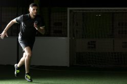 “ليل” يضَع قيمة كبِيرة لتَسريح نجْمه الجزائري !!