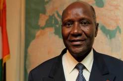 رئيس وزراء كوت ديفوار يقدم استقالته