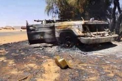 بالفيديو…لحظة اقتحام مسلحين قاعدة عسكرية في ليبيا وارتكابهم مجزرة دموية