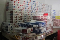 تفكيك شبكة دولية لتهريب السجائر من الجزائر إلى ميناء مرسيليا