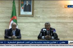 حاجي بابا عمي يستلم مهامه على رأس وزارة المالية