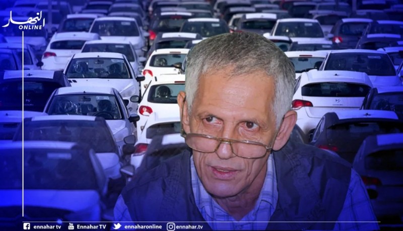وزير الصناعة يوقع على الرخص المؤقتة الخاصة بإستيراد المركبات الجديدة لـ 4 وكلاء