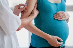 خوف النساء الحوامل من التلقيح يعرضهن للخطر