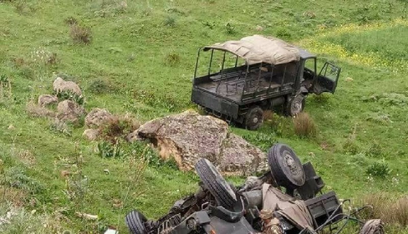 إصابة 13 عسكريا بجروح في حادث مرور بميلة