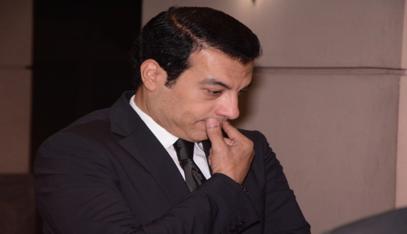 إيهاب توفيق يعاني من أزمة حقيقيّة