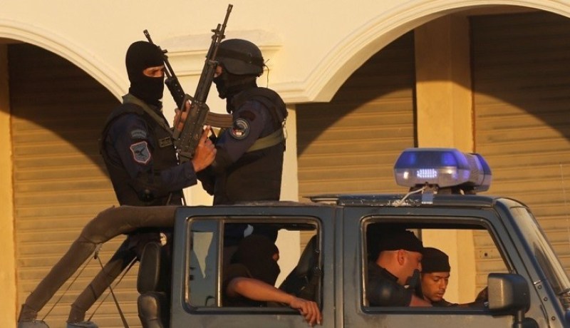 مصر: قتيلان و3 جرحى في اطلاق نار على دورية شرطة