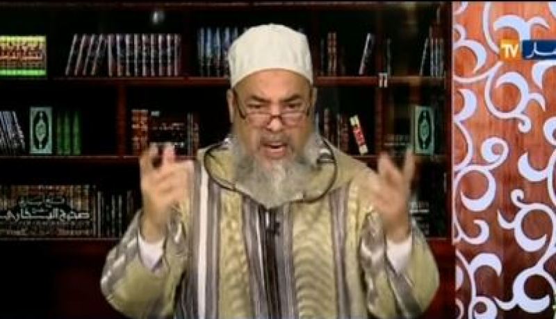 بالفيديو الشيخ شمس الدين يقصف من يحتفل بعيد الحب