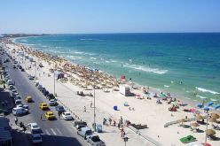 تونس تراهن على السوق الجزائرية لزيادة عدد سياحها