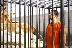 سجين سابق لدى تنظيم الدولة ينفي حرق الطيار الأردني الكساسبة