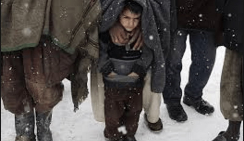 وفاة 27 طفلا بسبب تساقط الثلوج في أفغانستان