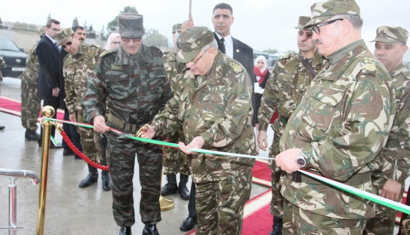 قايد صالح يدشن مركب العربات المدرعة المدولبة بعين سمارة في قسنطينة