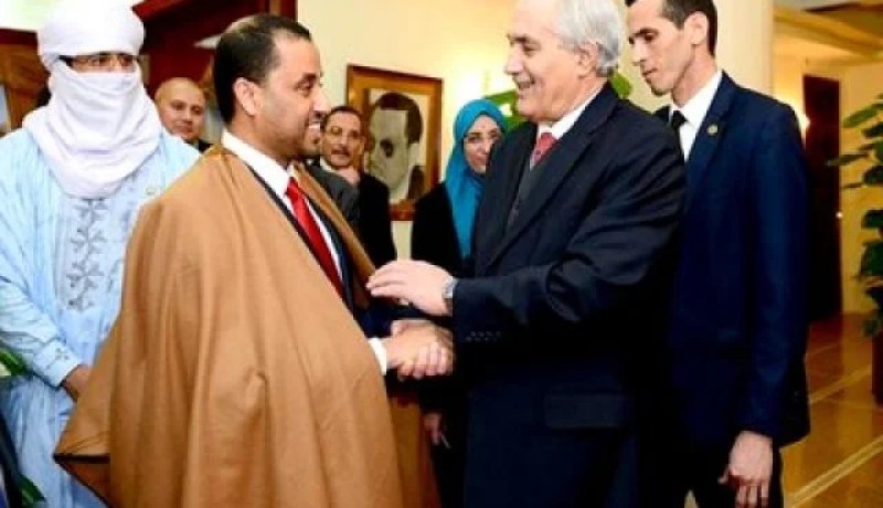 نائب رئيس المؤتمر الليبي يؤكد حرص بلده على تعزيز علاقات التعاون مع الجزائر