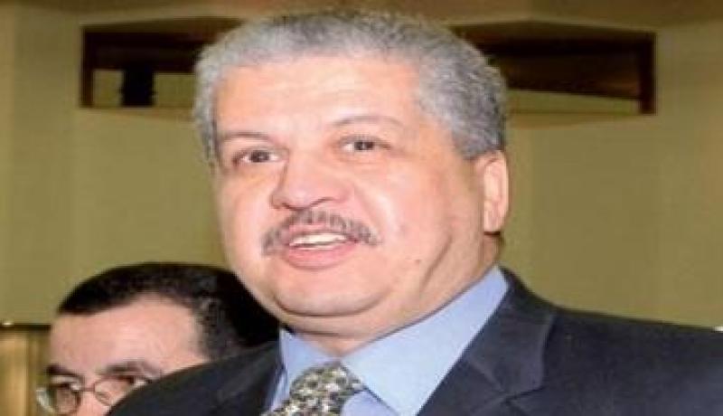 عبد المالك سلال يشرع  في زيارة عمل الى ولاية الشلف