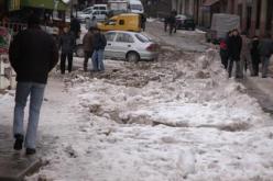 تساقط الثلوج بالمرتفعات التي يفوق علوها 600 متر ابتداء من ليلة اليوم