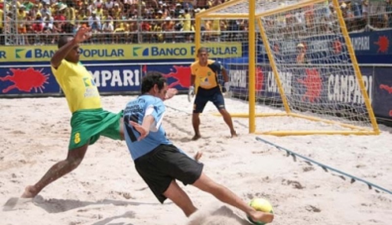 الجزائر تلتقي غدا  المغرب في إطار كأس إفريقيا لكرة القدم الشاطئية