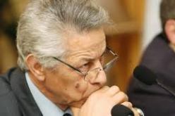 حمروش يرافع حول أهمية بعث والبحث عن صيغة لوفاق وطني جديد