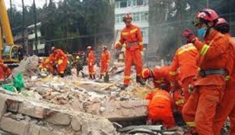 وفاة 7 أشخاص إثر انهيار مبنى سكني في الصين