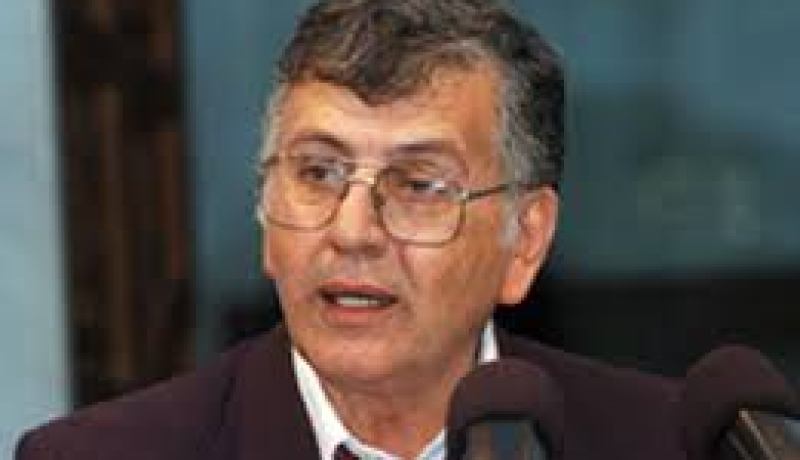 وفاة الشاعر الفلسطيني الكبير سميح القاسم