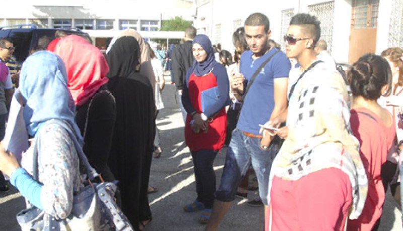 وزارة التربية الوطنية تخصص دروسا استدراكية للتلاميذ الممتحنين