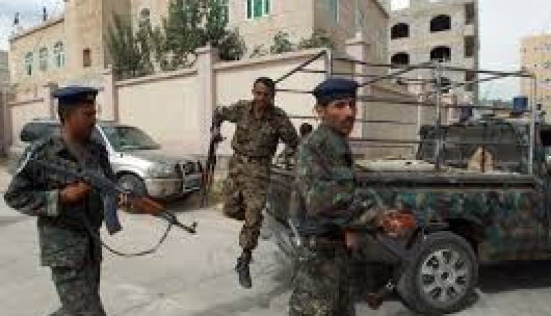 مسلحون يختطفون جنودا يمنيين جنوب صنعاء