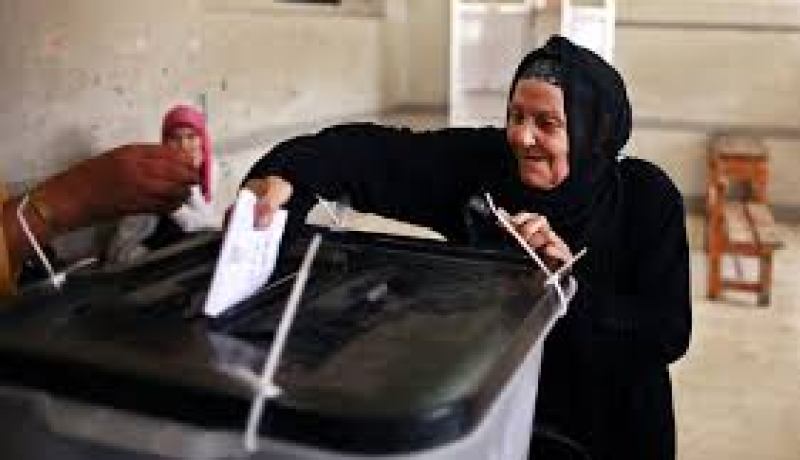 اقبال معتبر على صناديق الاقتراع في الساعات الاولى من انطلاق عملية التصويت بالقاهرة