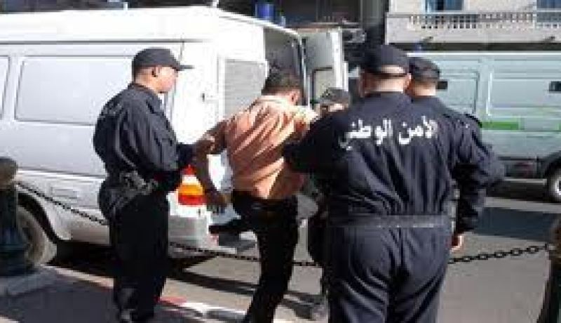 إلقاء القبض على سارق في حالة تلبس بعين تيموشنت