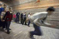 شاهد كيف يعالج مرضى الجهاز التنفسي في روسيا