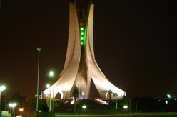 إسلاميون في حضرة “هُبل”