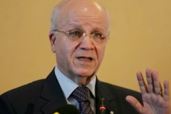 مـدلسي اغلقلهـم فمهم