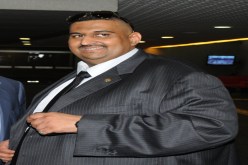 طليبة.. يطالب بحقوق التأليف