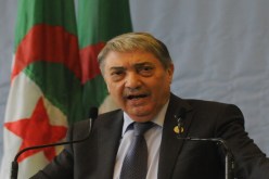 بن فليس.. ولغــة “الرفيس”