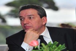 بن يونس يقاضي جاب الله