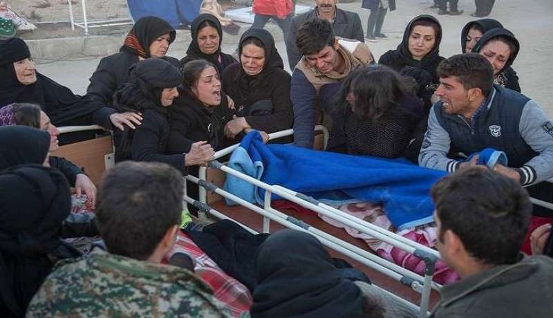 ارتفاع قتلى الزلزال في إقليم كرمانشاه الإيراني إلى 328