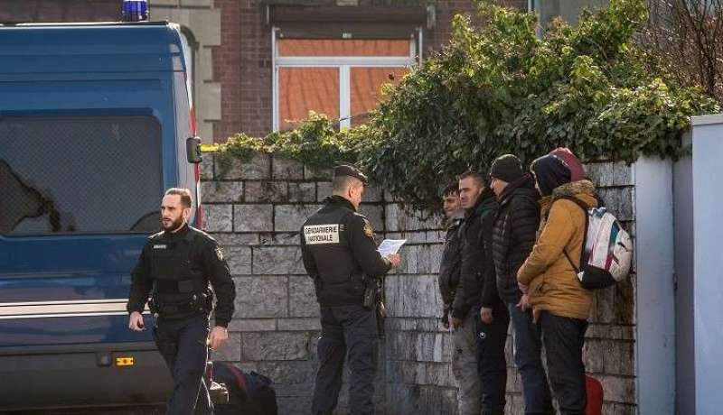 إصابات بين المهاجرين أثناء شجار في كاليه شمالي فرنسا