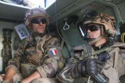 مقتل جنديين فرنسيين بتفجير في مالي