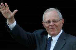 رئيس بيرو بابلو كوتشينسكي يقدم استقالته على خلفية فضيحة فساد