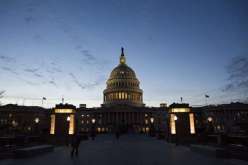 أمريكا تخصص 1.6 مليار دولار لبناء جدار “ترامب” مع المكسيك