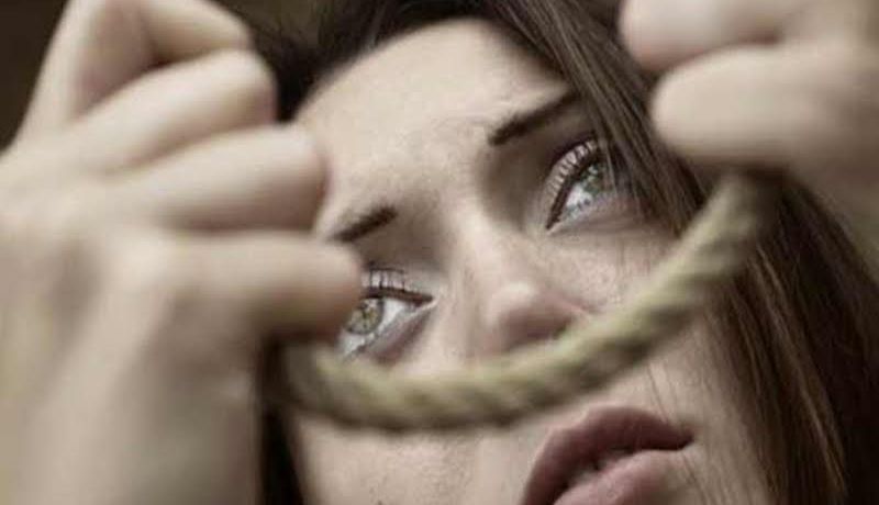 للمرة الثانية في ظرف أسبوع .. انتحار فتاة شنقا في المسيلة
