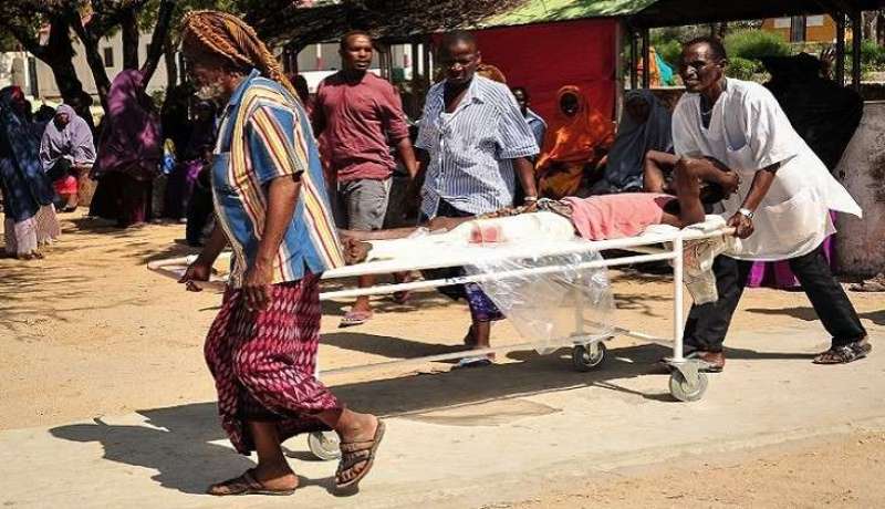 مقتل وإصابة 16 شخصا في تفجير هزّ ملعبا للكرة بالصومال